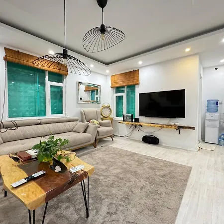 Luxury In Mountain Villa *